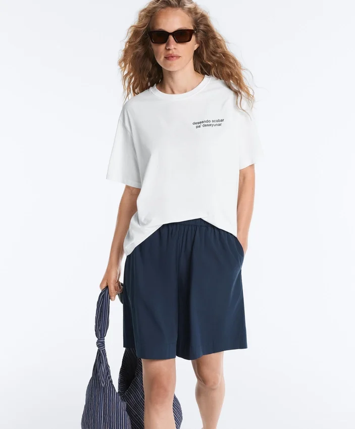 100% Cotton Bermuda Shorts 100% Cotton Bermuda Shorts