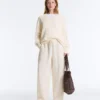 100% Cotton Cable Knit V-Neck Jumper 100% Cotton Cable Knit V-Neck Jumper