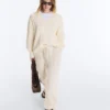 100% Cotton Cable Knit V-Neck Jumper 100% Cotton Cable Knit V-Neck Jumper