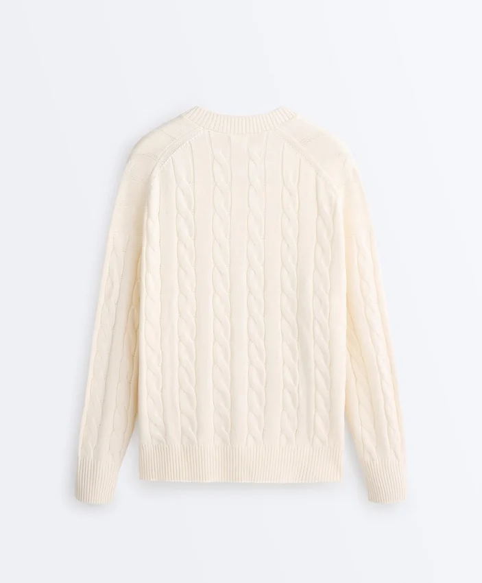 100% Cotton Cable Knit V-Neck Jumper 100% Cotton Cable Knit V-Neck Jumper