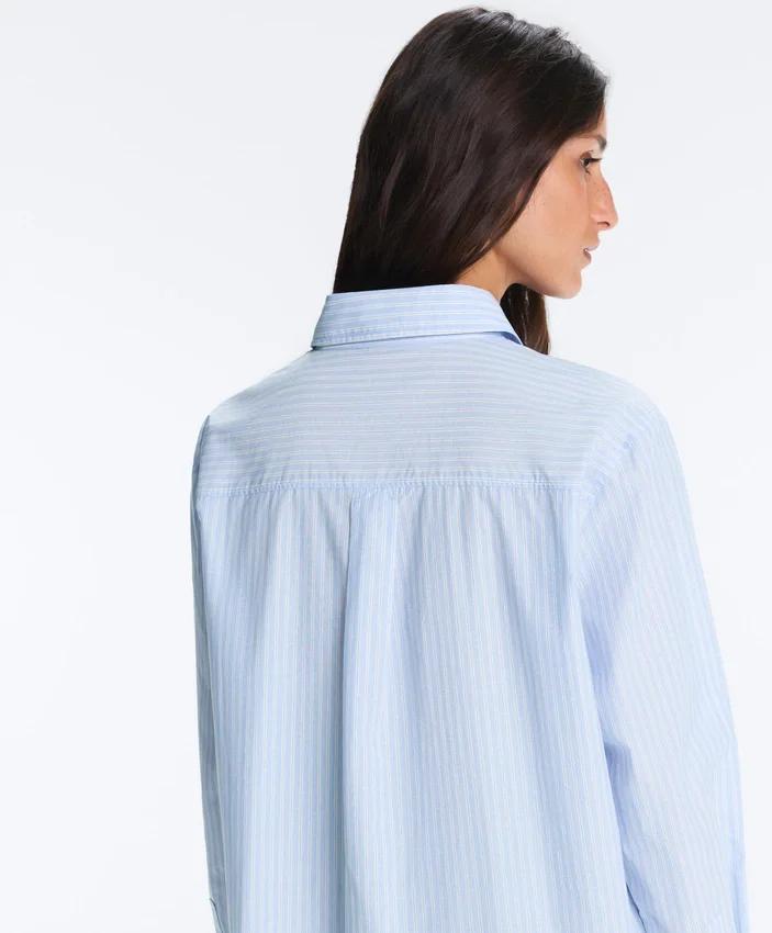 100% Cotton Long-Sleeved Shirt 100% Cotton Long-Sleeved Shirt