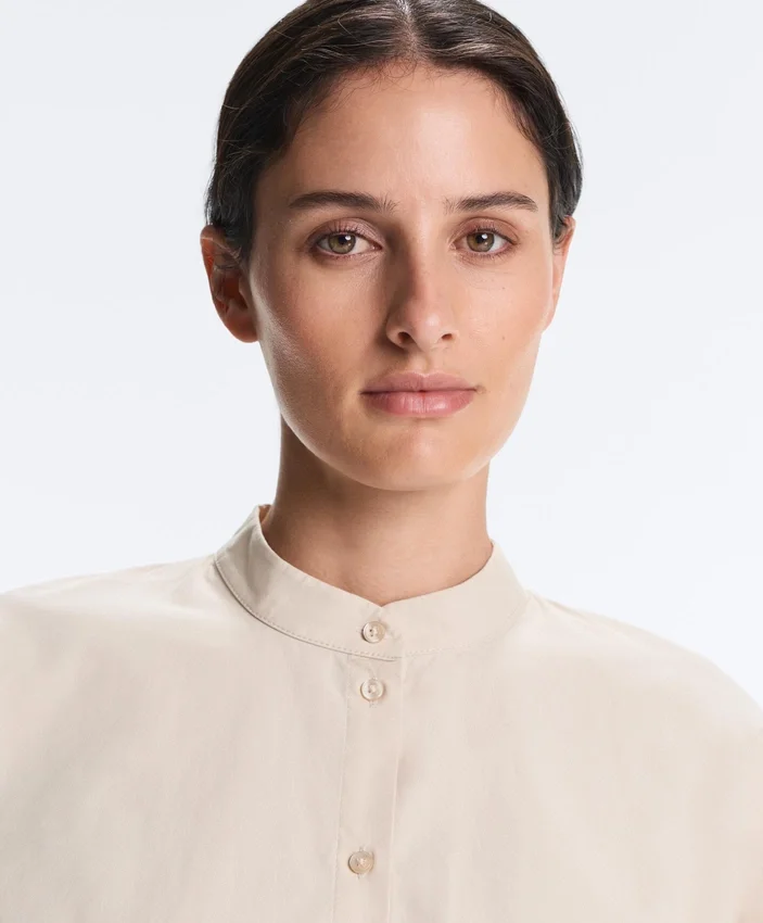 100% Cotton Stand-Up Collar Shirt 100% Cotton Stand-Up Collar Shirt