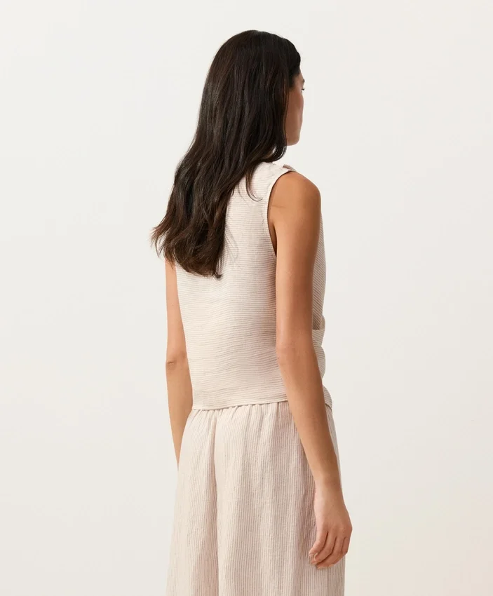 100% Linen Crossover Top 100% Linen Crossover Top