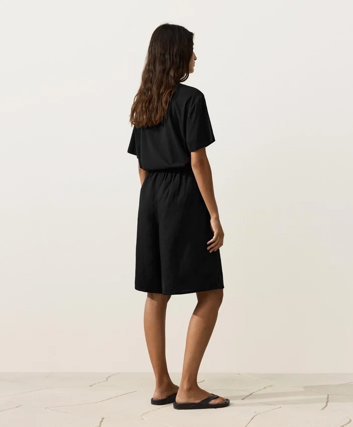 100% Linen Midi Bermuda Shorts 100% Linen Midi Bermuda Shorts