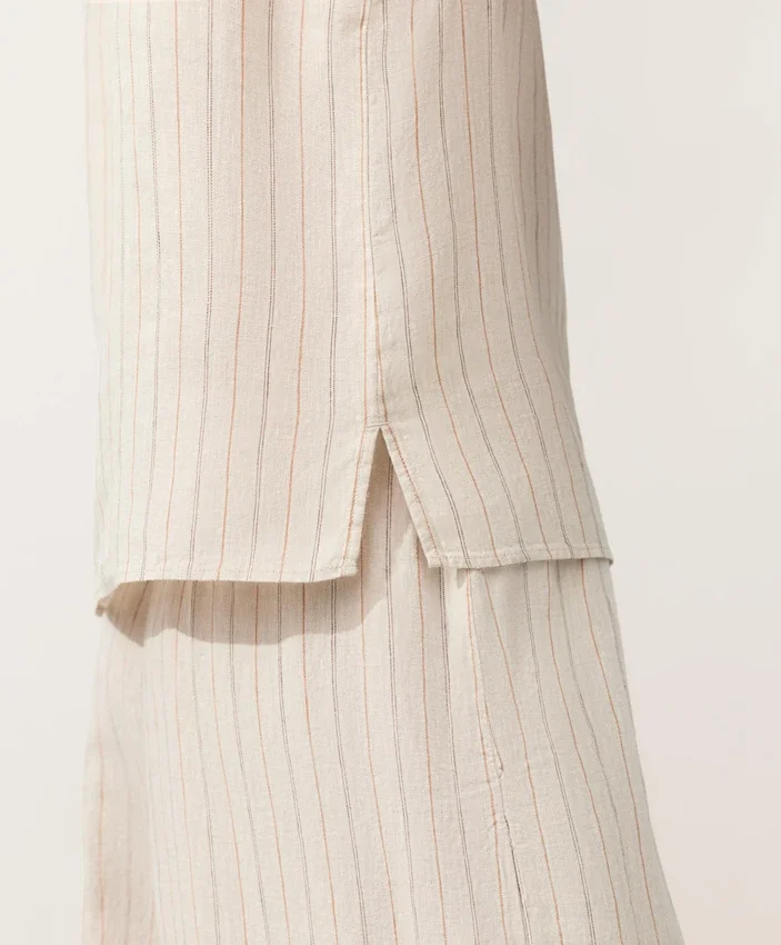 100% Linen Striped Square Top 100% Linen Striped Square Top