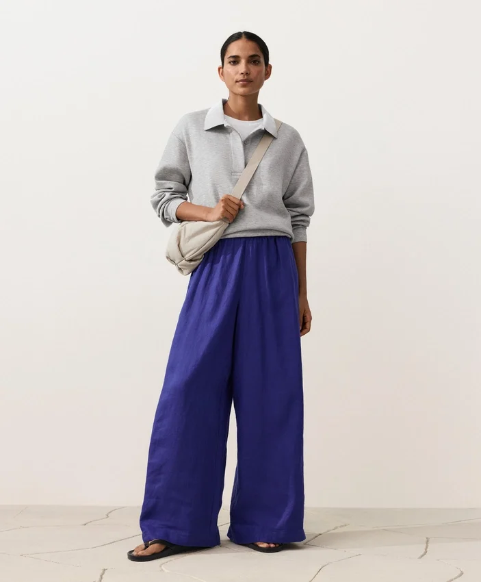 100% Linen Wide-Leg Trousers with Side Pleat 100% Linen Wide-Leg Trousers with Side Pleat