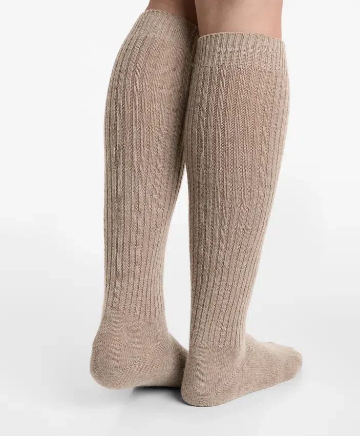 18% Cashmere 13% Wool Long Socks 18% Cashmere 13% Wool Long Socks