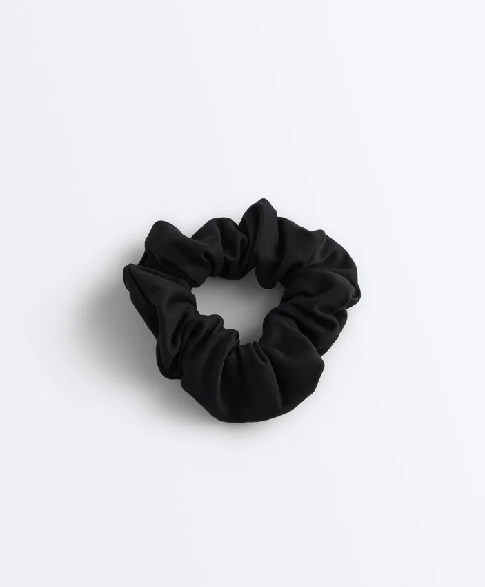 2 Large Hair Scrunchies 2 Large Hair Scrunchies