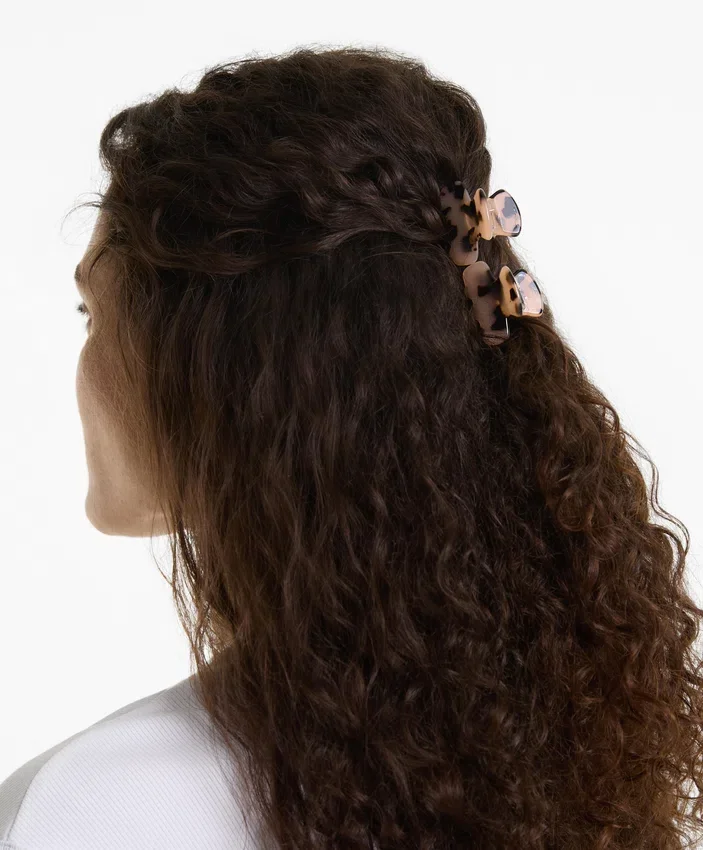 2 Mini Faux-Tortoiseshell Hair Clips 2 Mini Faux-Tortoiseshell Hair Clips