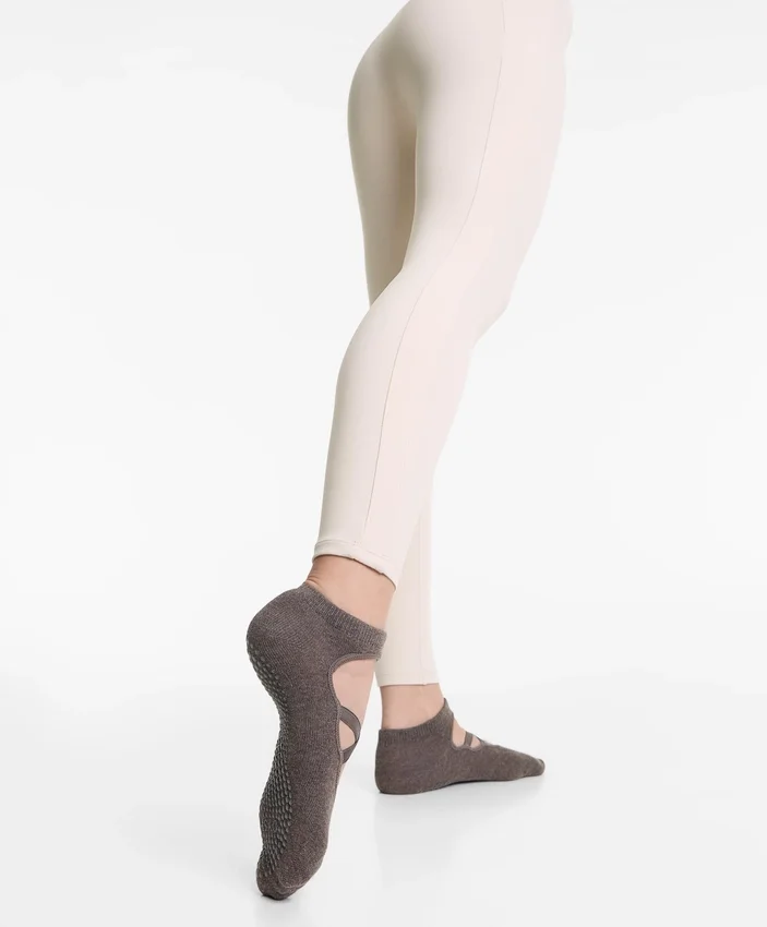 2-Pack Cotton Blend Yoga & Pilates Socks with Crossover Straps 2-Pack Cotton Blend Yoga & Pilates Socks with Crossover Straps