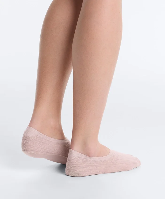 2 Pairs of High-Cut Cotton Invisible Socks 2 Pairs of High-Cut Cotton Invisible Socks