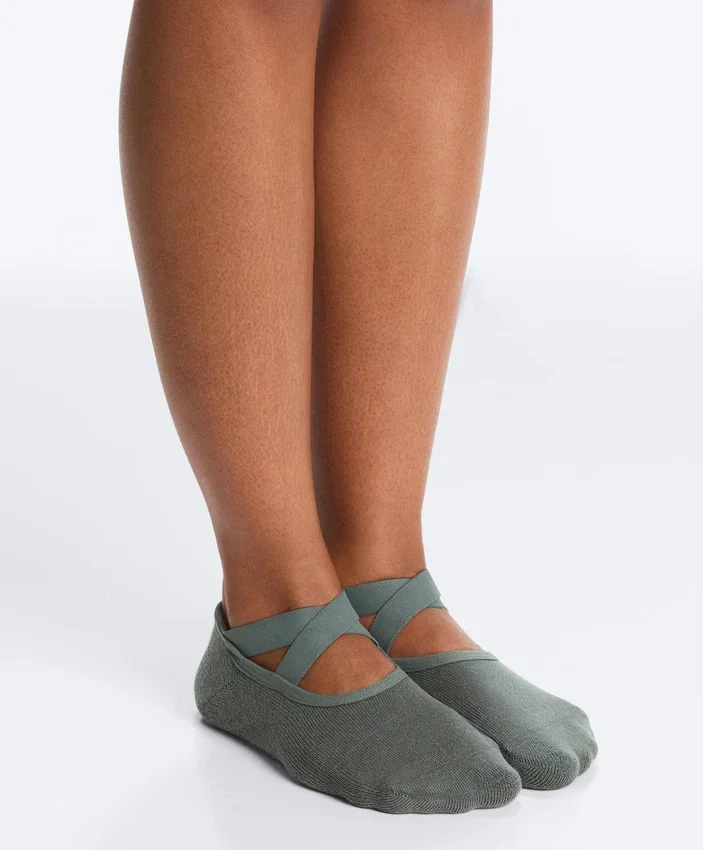 2 Pairs of Padded Cotton Blend Yoga and Pilates Socks with Crossover Straps 2 Pairs of Padded Cotton Blend Yoga and Pilates Socks with Crossover Straps