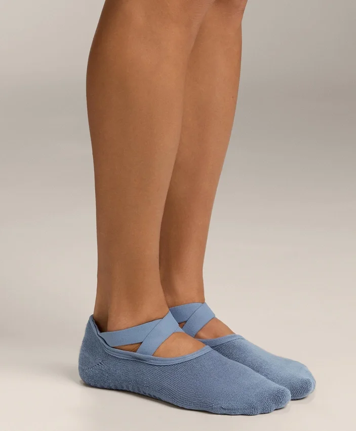 2 Pairs of Padded Cotton Blend Yoga and Pilates Socks with Crossover Straps 2 Pairs of Padded Cotton Blend Yoga and Pilates Socks with Crossover Straps