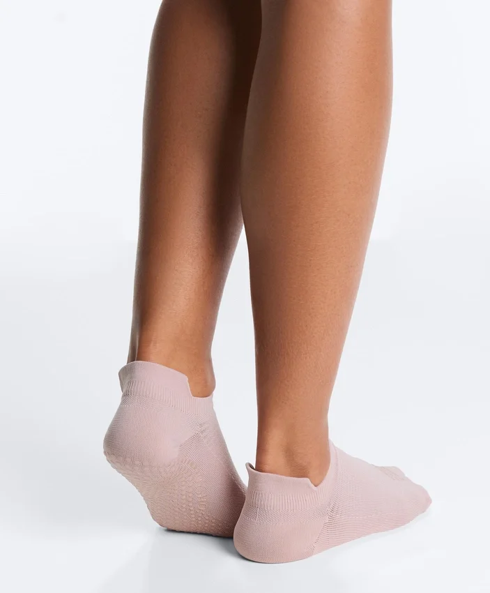 2 Pairs of Polyamide Blend Yoga and Pilates Sneaker Socks 2 Pairs of Polyamide Blend Yoga and Pilates Sneaker Socks