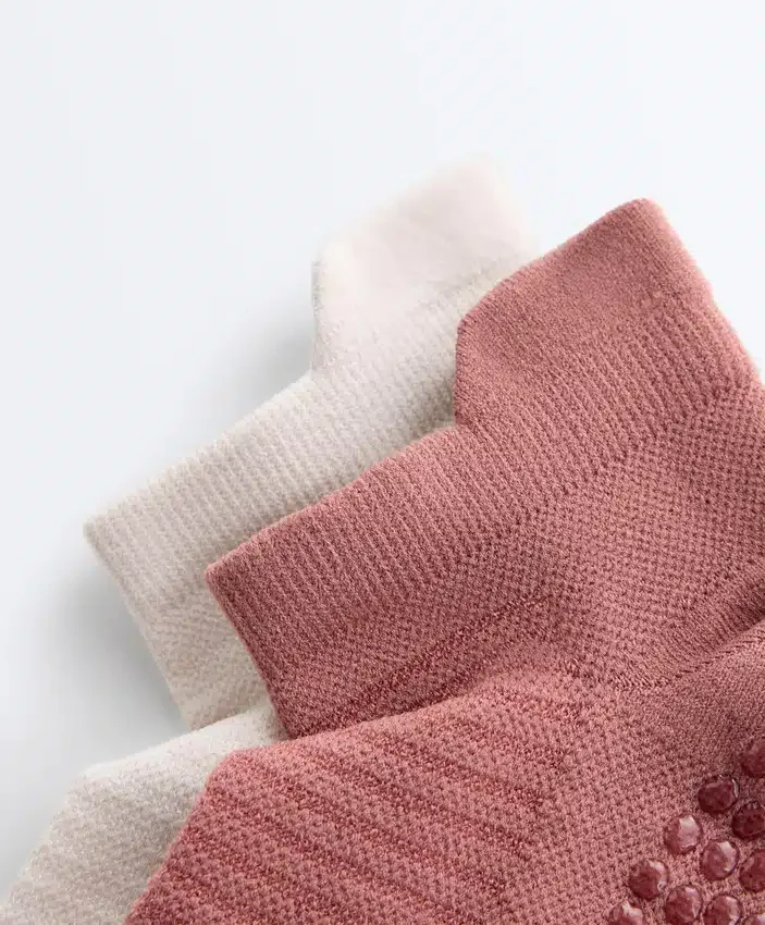 2 Pairs of Polyamide Blend Yoga and Pilates Sneaker Socks 2 Pairs of Polyamide Blend Yoga and Pilates Sneaker Socks