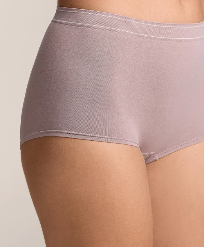 2 Seamless Soft-Touch Shortie Briefs 2 Seamless Soft-Touch Shortie Briefs