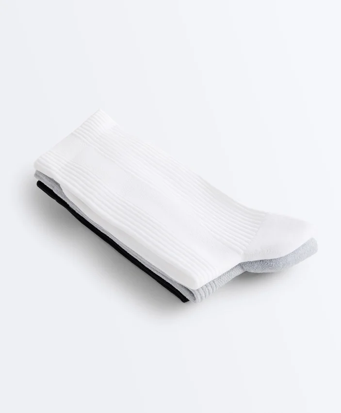 3 Pairs of Classic Polyamide Blend Sports Socks 3 Pairs of Classic Polyamide Blend Sports Socks