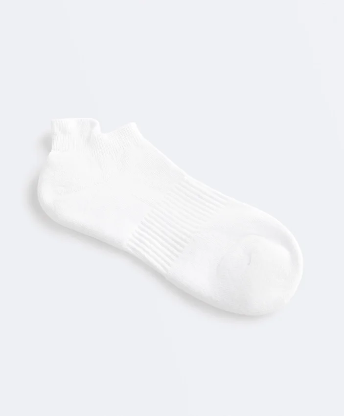 3 Pairs of Cotton Blend Sports Sneaker Socks with Heel Tab 3 Pairs of Cotton Blend Sports Sneaker Socks with Heel Tab