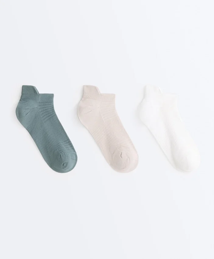 3 Pairs of Polyamide Blend Sneaker Socks with Heel Tab 3 Pairs of Polyamide Blend Sneaker Socks with Heel Tab