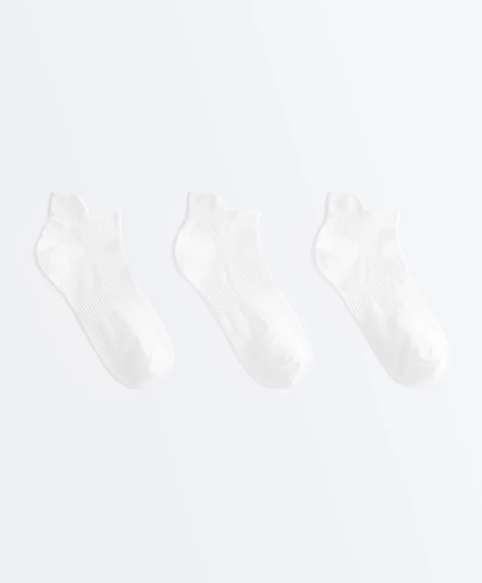 3 Pairs of Polyamide Blend Sports Sneaker Socks with Heel Tab 3 Pairs of Polyamide Blend Sports Sneaker Socks with Heel Tab