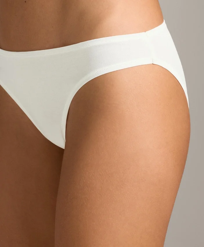 5 Cotton Blend Classic Briefs 5 Cotton Blend Classic Briefs