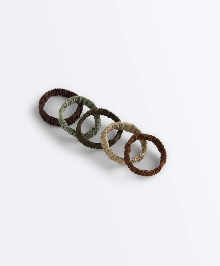 5 Hair Ties 5 Hair Ties