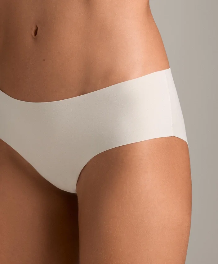 5 Invisible Polyamide Blend Hipster Briefs 5 Invisible Polyamide Blend Hipster Briefs