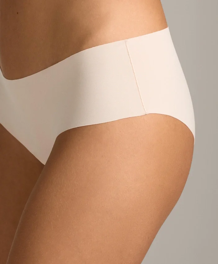 5 Invisible Polyamide Blend Pantone™ Hipster Briefs 5 Invisible Polyamide Blend Pantone™ Hipster Briefs