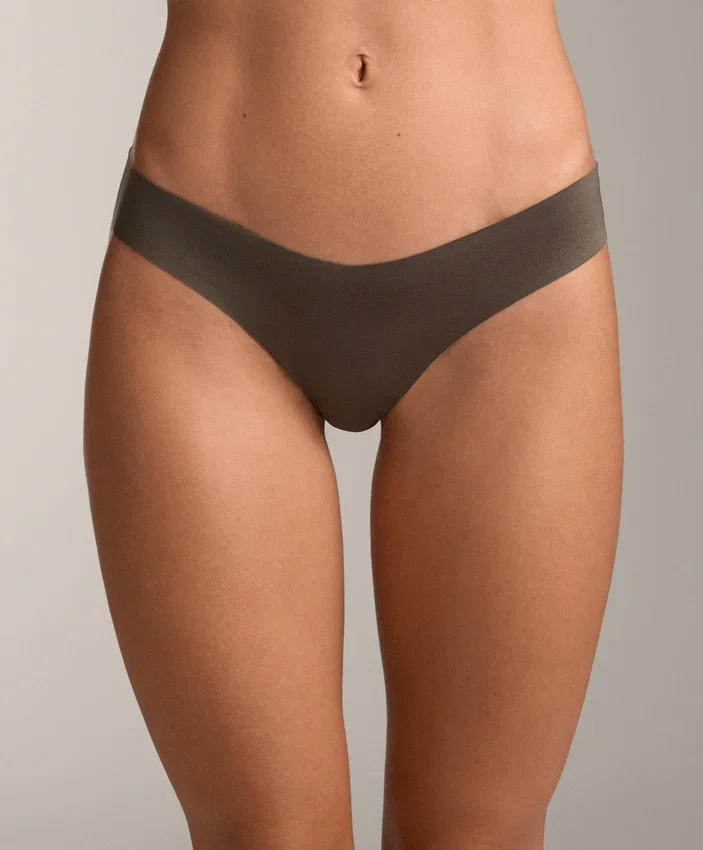 5 Invisible Polyamide Blend V-Cut Classic Briefs 5 Invisible Polyamide Blend V-Cut Classic Briefs