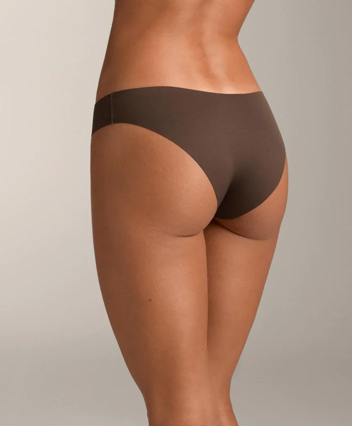 5 Invisible Polyamide Blend V-Cut Classic Briefs 5 Invisible Polyamide Blend V-Cut Classic Briefs