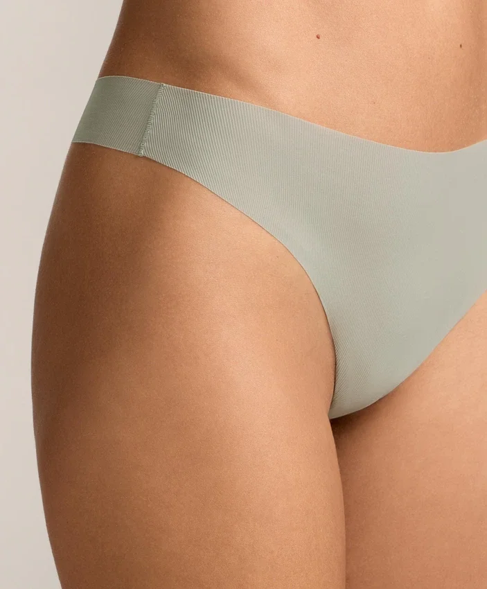 5 Laser-Cut Polyamide Blend Rib Thongs 5 Laser-Cut Polyamide Blend Rib Thongs