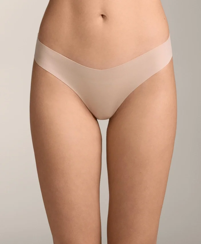5 Pantone™ Invisible Polyamide Blend V-Cut Classic Briefs 5 Pantone™ Invisible Polyamide Blend V-Cut Classic Briefs