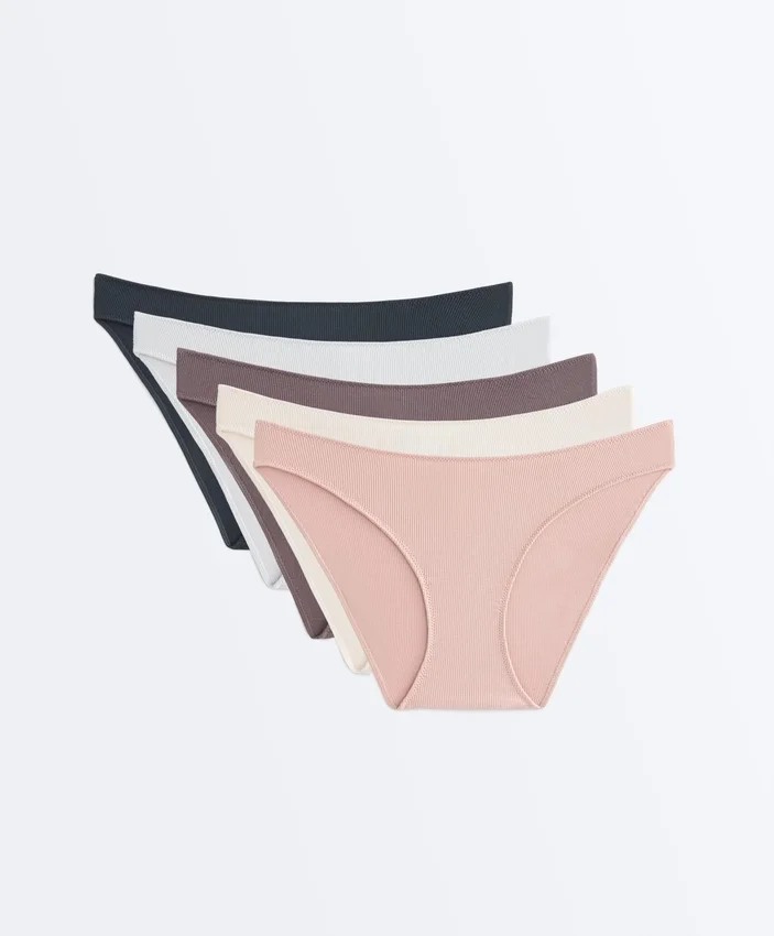 5 Rib Cotton U-Cut Classic Briefs 5 Rib Cotton U-Cut Classic Briefs