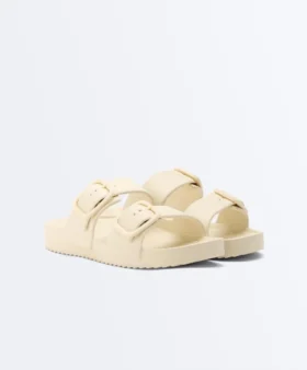Buckle Beach Sandals