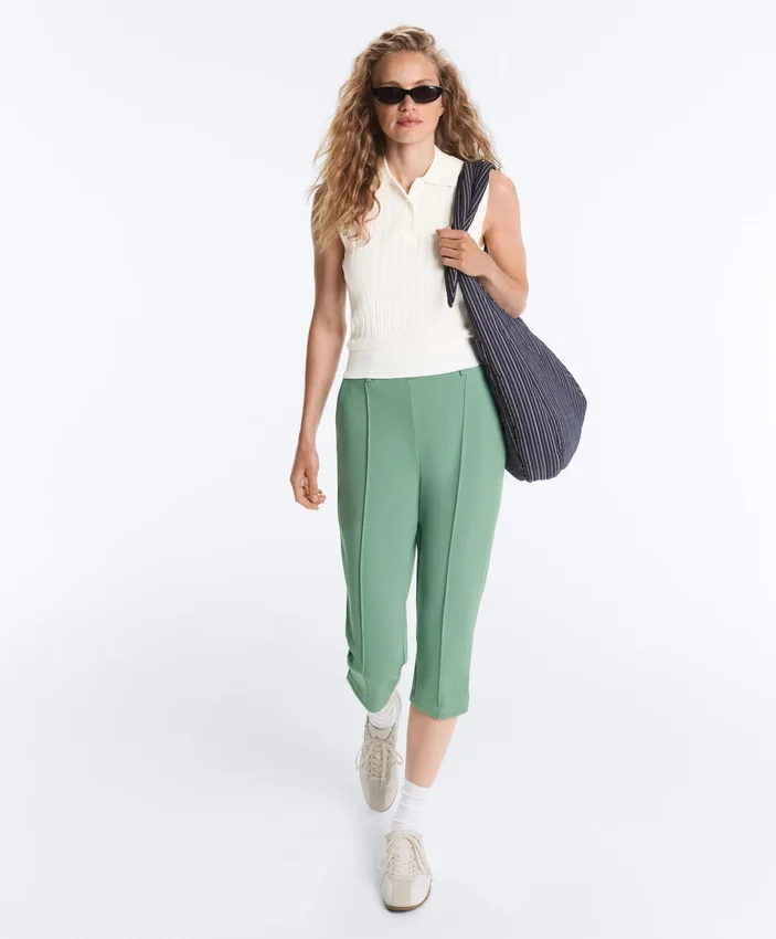 Capri Piqué Trousers with Cotton Belt Loops Capri Piqué Trousers with Cotton Belt Loops