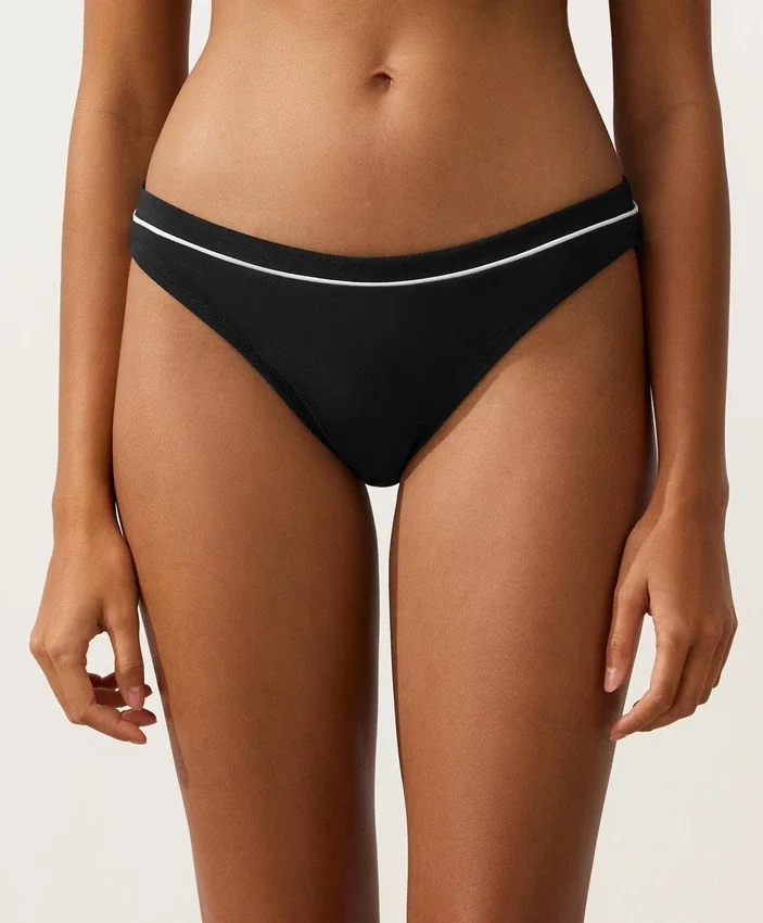 Classic Bikini Briefs with Piping Classic Bikini Briefs with Piping