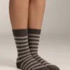 Classic Socks in 19% Cashmere 12% Wool Classic Socks in 19% Cashmere 12% Wool