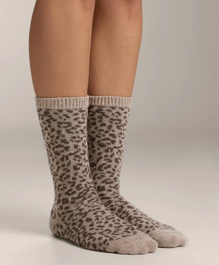 Classic Socks in 19% Cashmere 12% Wool Classic Socks in 19% Cashmere 12% Wool