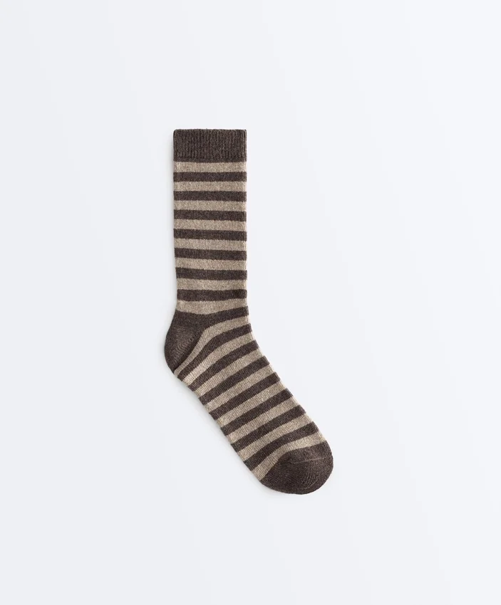 Classic Socks in 19% Cashmere 12% Wool Classic Socks in 19% Cashmere 12% Wool
