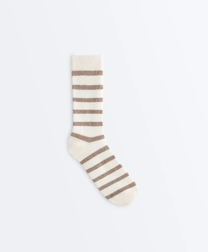 Classic Socks in 19% Cashmere 12% Wool Classic Socks in 19% Cashmere 12% Wool