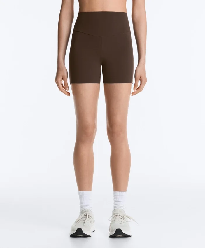 Comfortlux High-Rise 10Cm Hot Pants Comfortlux High-Rise 10Cm Hot Pants