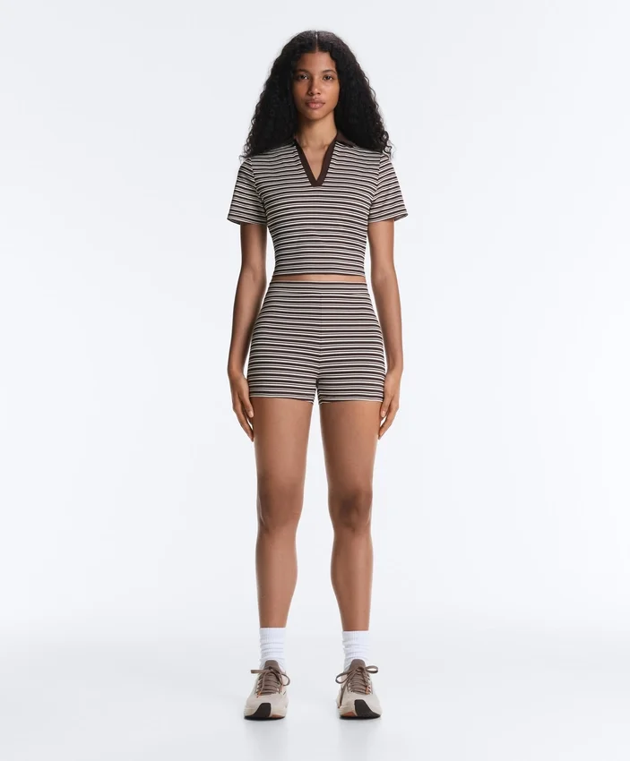 Comfortlux High-Rise 5Cm Striped Hot Pants Comfortlux High-Rise 5Cm Striped Hot Pants