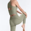Comfortlux High-Rise Rib Ankle-Length Leggings Comfortlux High-Rise Rib Ankle-Length Leggings