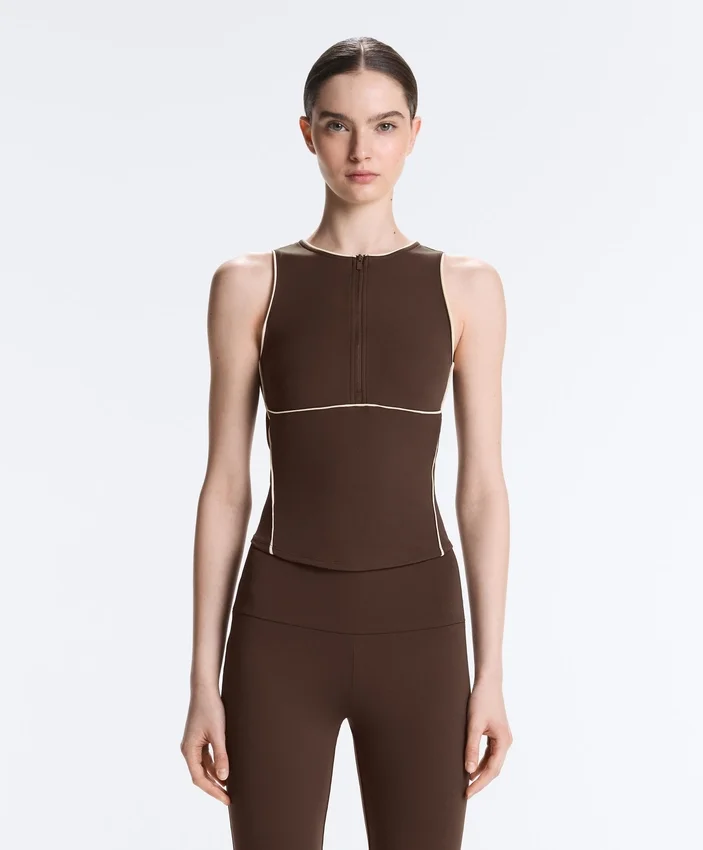 Comfortlux Piping Sleeveless Tank Top Comfortlux Piping Sleeveless Tank Top