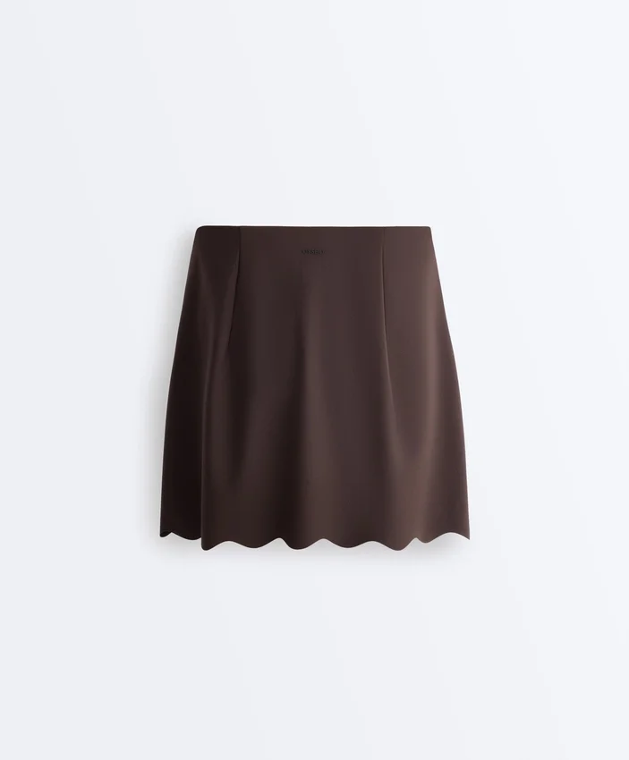 Compressive High-Rise Wavy Short Skirt Compressive High-Rise Wavy Short Skirt