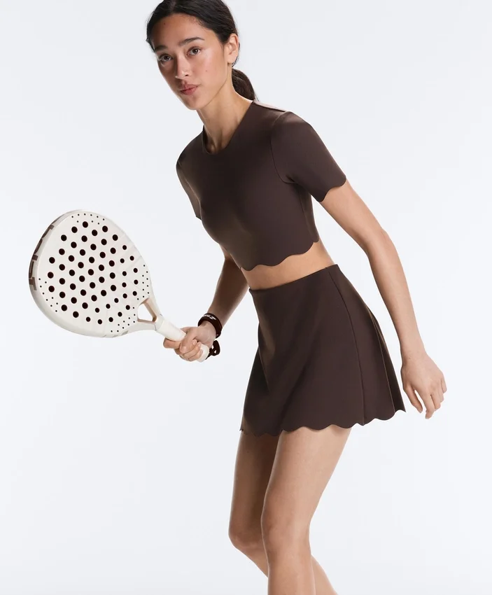 Compressive High-Rise Wavy Short Skirt Compressive High-Rise Wavy Short Skirt