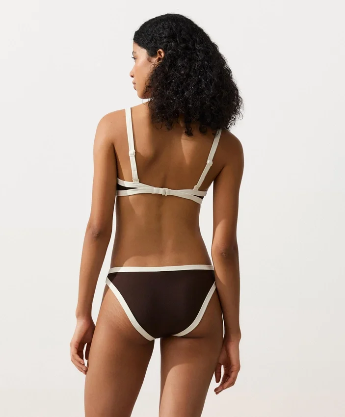 Contrast Trim Triangle Bikini Top Contrast Trim Triangle Bikini Top