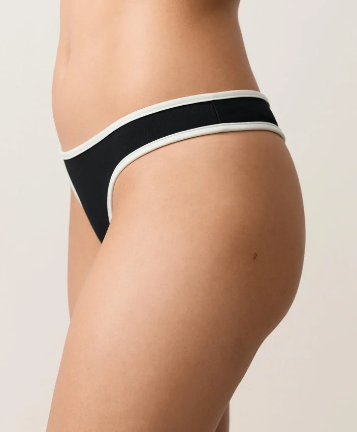 Contrast Trim U-Cut Thong Bikini Briefs Contrast Trim U-Cut Thong Bikini Briefs