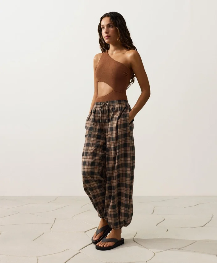 Crinkle Asymmetric Trikini Crinkle Asymmetric Trikini