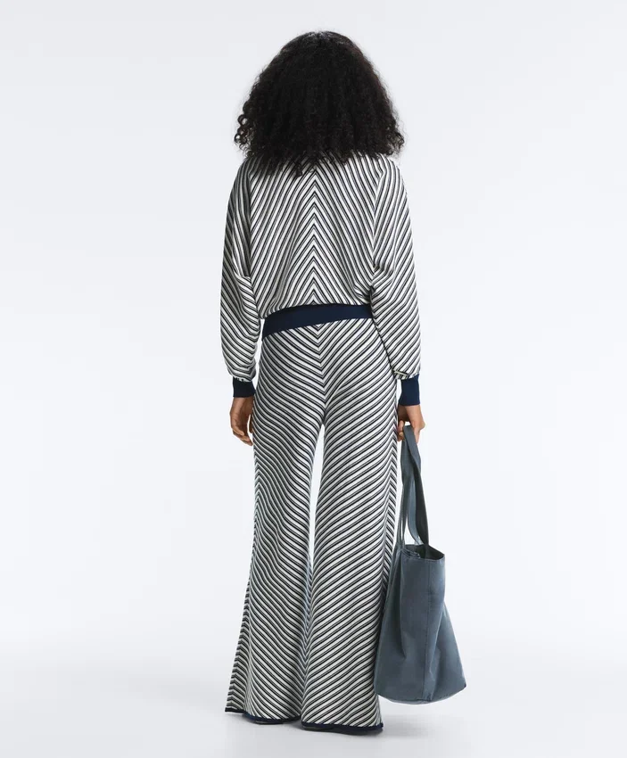 Diagonal Stripe Knit Jumper Diagonal Stripe Knit Jumper